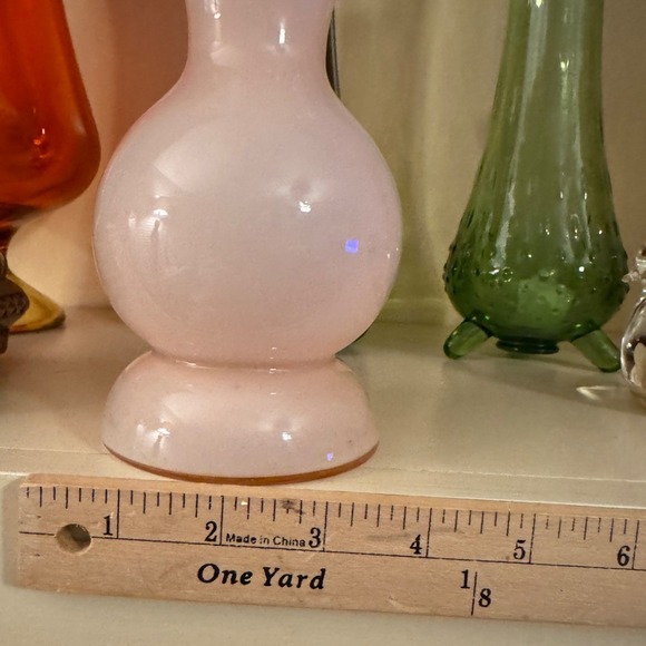 Fenton Glass Pink Rose Overlay Vase Ruffle Edge Vintage 1940s 8.5" - Picture 6 of 6